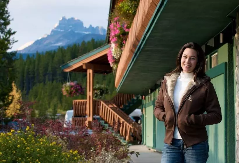 호텔 Lake Louise Inn