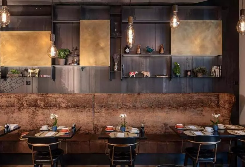 酒店 NH Bern The Bristol