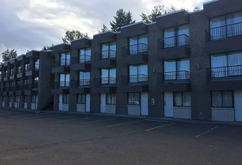 酒店 North Star Inn & Suites