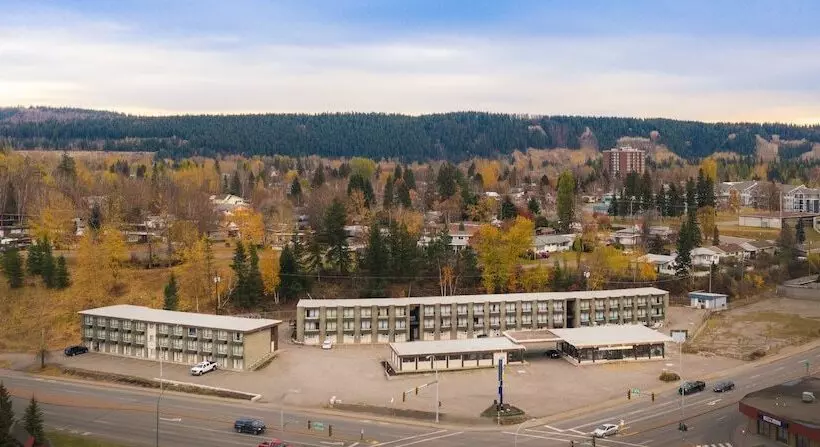 酒店 North Star Inn & Suites