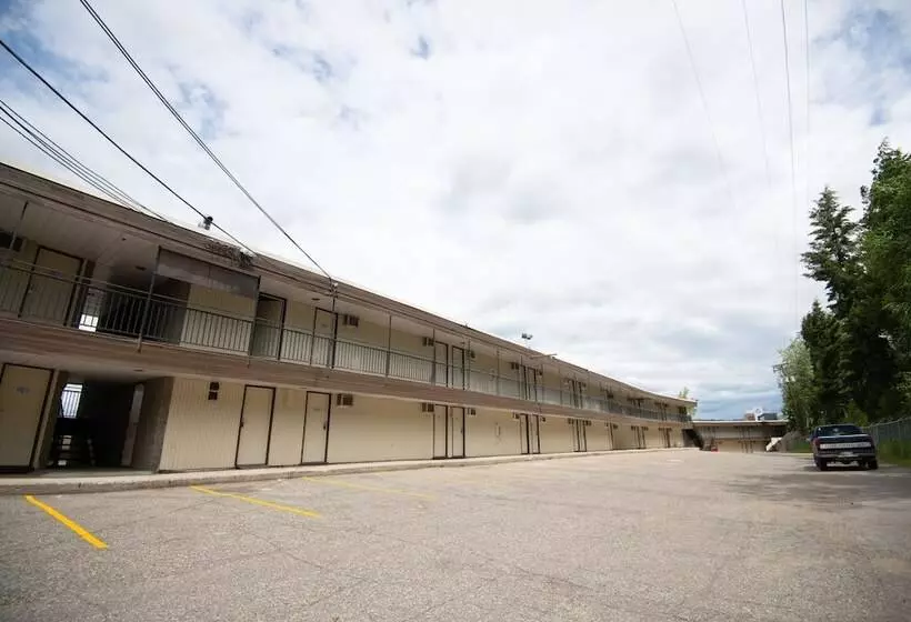 酒店 North Star Inn & Suites