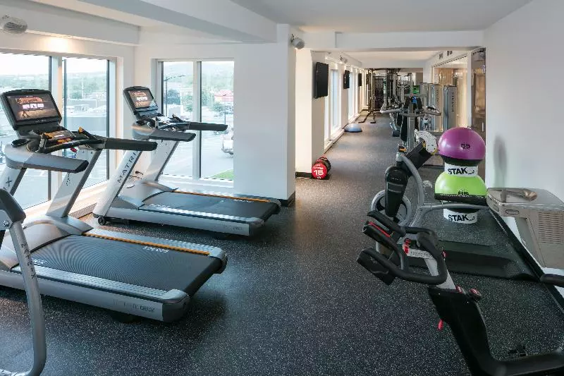 فندق Otl Gouverneur Sherbrooke