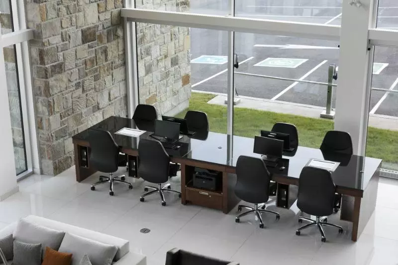 فندق Otl Gouverneur Sherbrooke