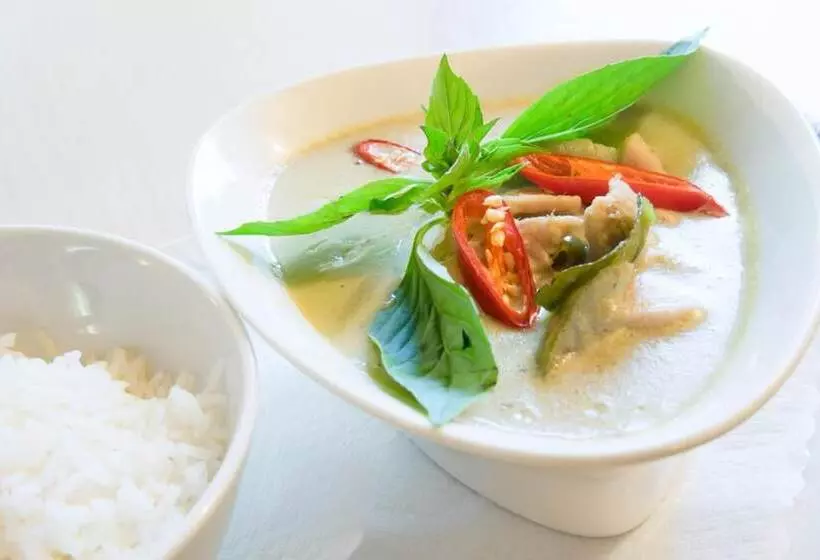 Piazza Ascona Hotel & Restaurants