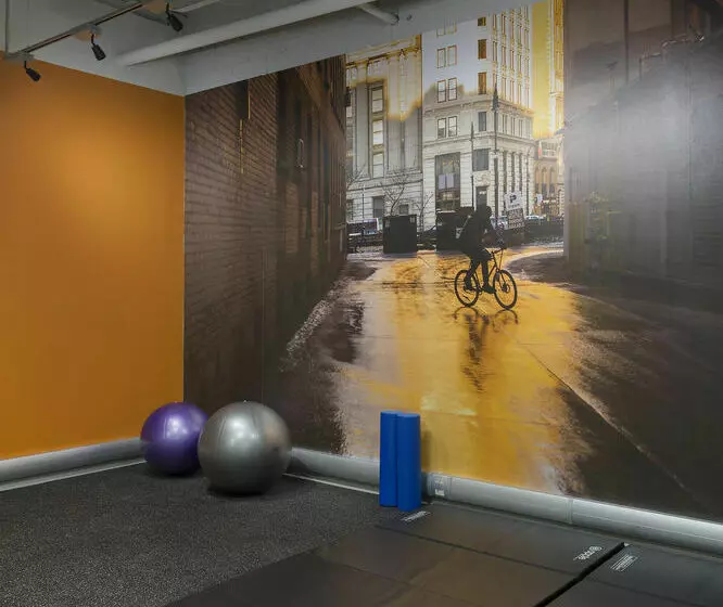 ホテル Place Louis Riel Suite