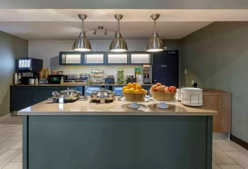 酒店 Quality Inn Airport West