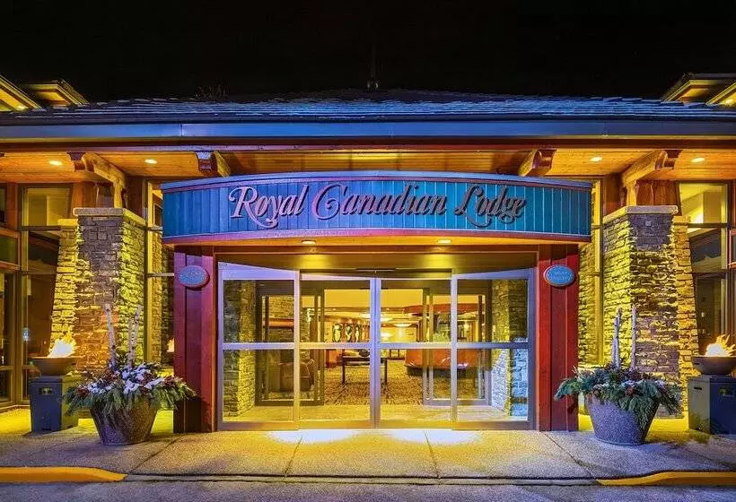 호텔 Royal Canadian Lodge