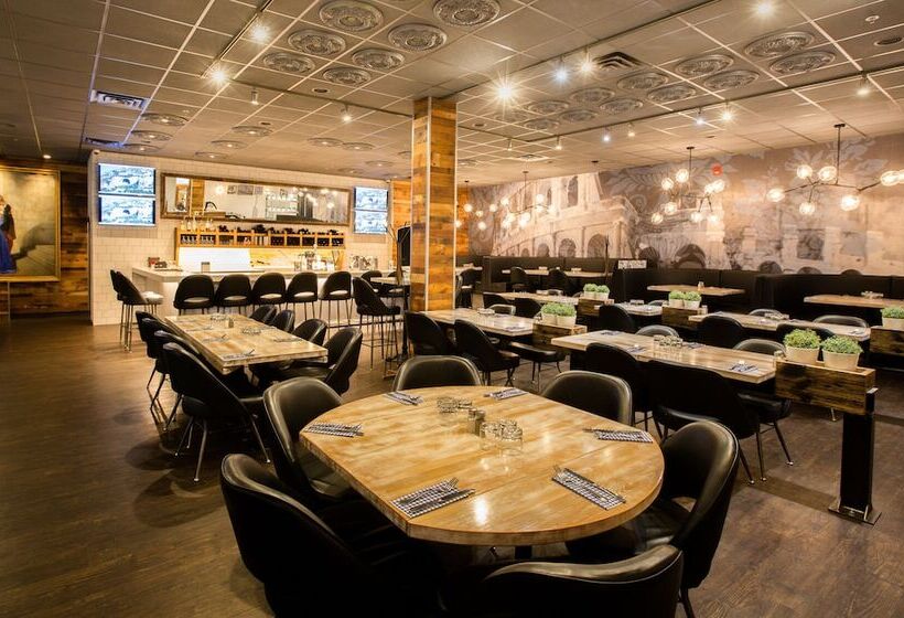 בית מלון כפרי Sandman Signature Lethbridge Lodge