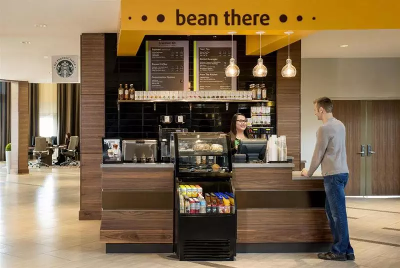 酒店 Saskatoon Inn & Conference Centre