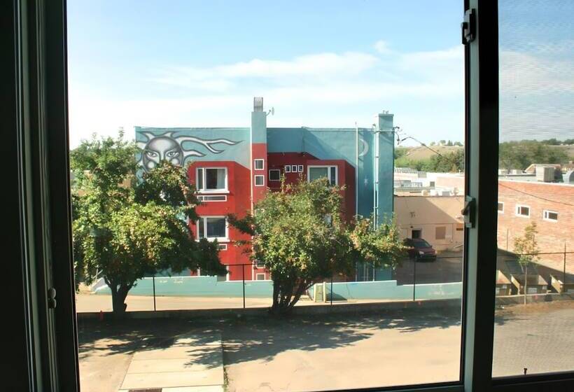 هتل The Medicine Hat Villa