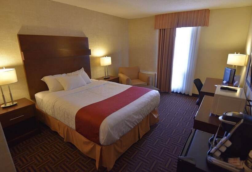 호텔 Travelodge By Wyndham North Battleford