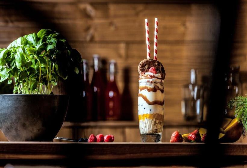 Valsana Hotel Arosa   Small Luxury