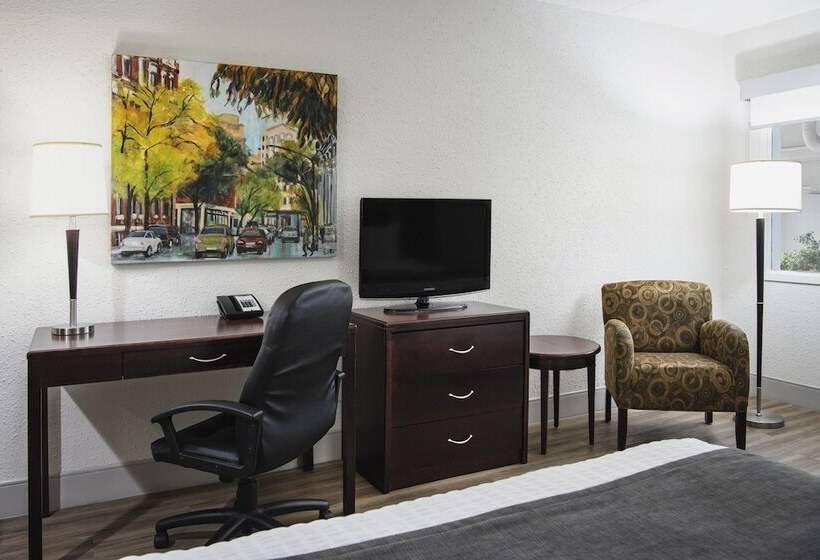 Viscount Gort Hotel, Banquet & Conference Centre