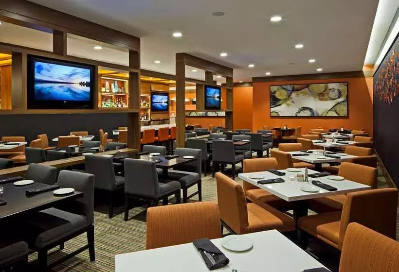 אתר נופש Hilton Mississauga/meadowvale