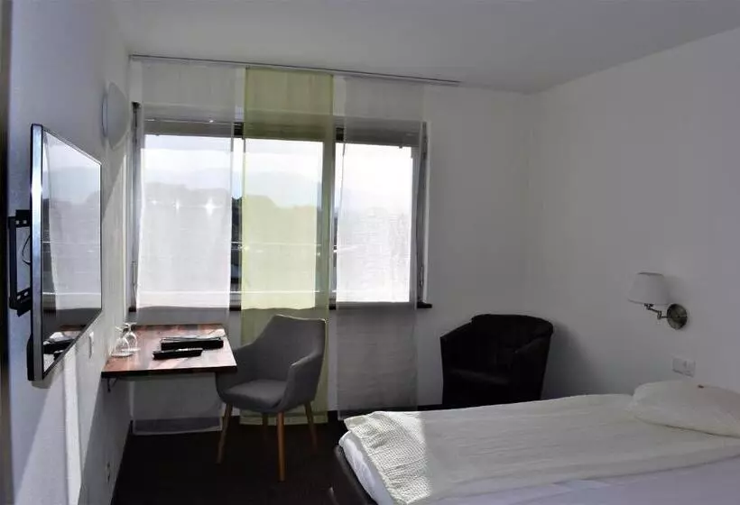 ホテル Am Schloss