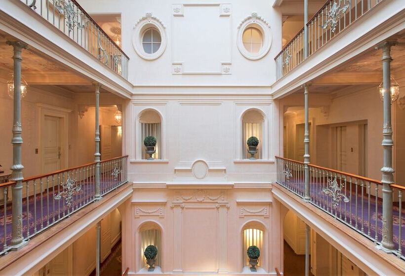 هتل Beau Rivage Genève