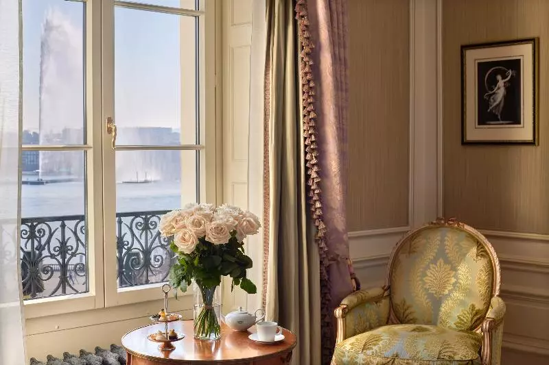 هتل Beau Rivage Genève