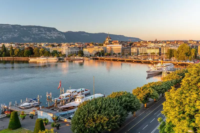 هتل Beau Rivage Genève