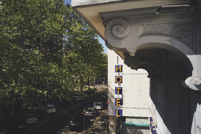 هتل Bristol Zurich