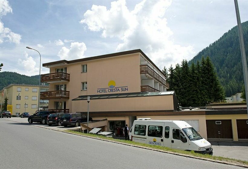 هتل Cresta Sun