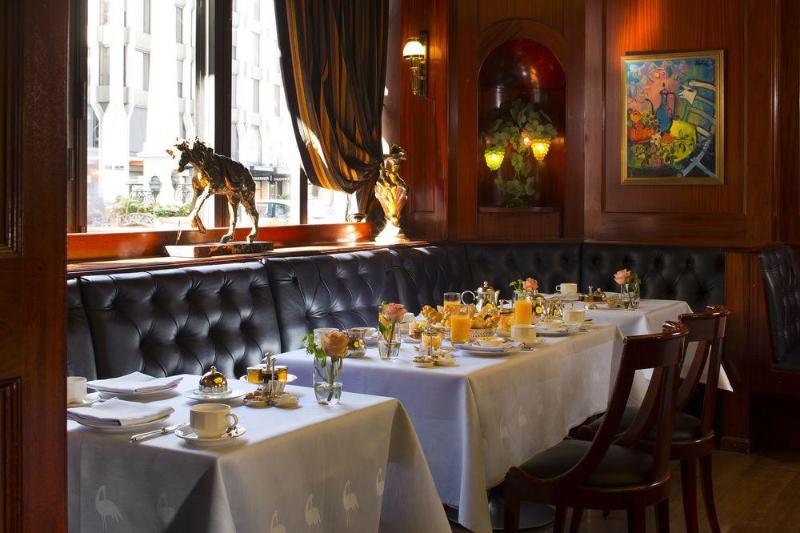 هتل De La Cigogne