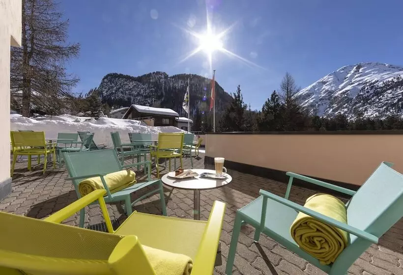 Hotell Garni Chesa Mulin