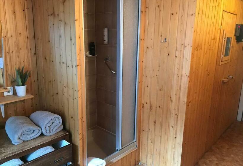 Hotel Hoheneck Self Check In