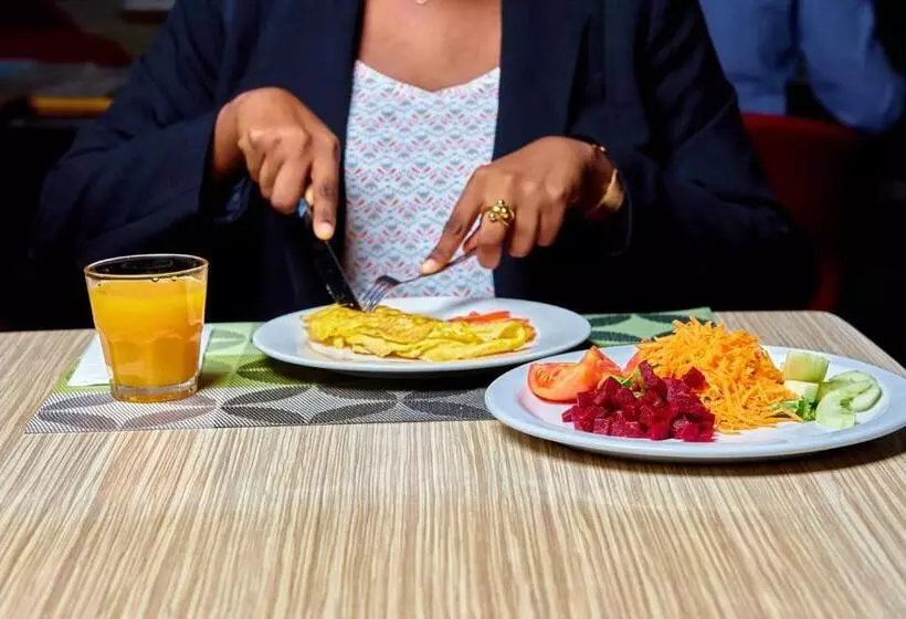 هتل Ibis Styles Abidjan Marcory