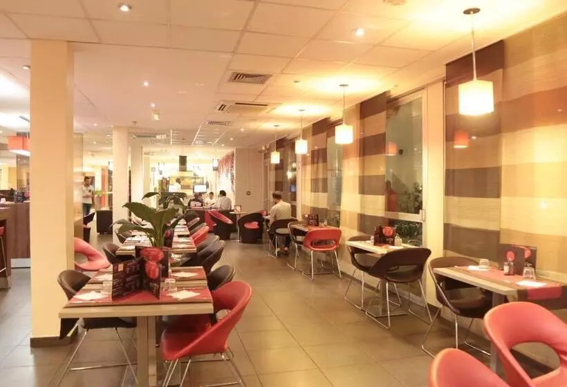 هتل Ibis Styles Abidjan Marcory