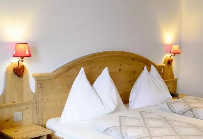 Hotell Restaurant Alpina