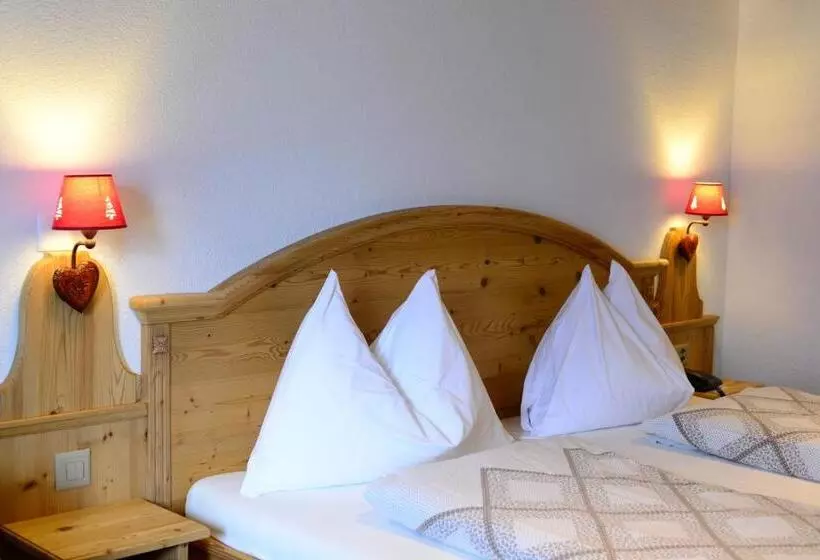 Hotell Restaurant Alpina