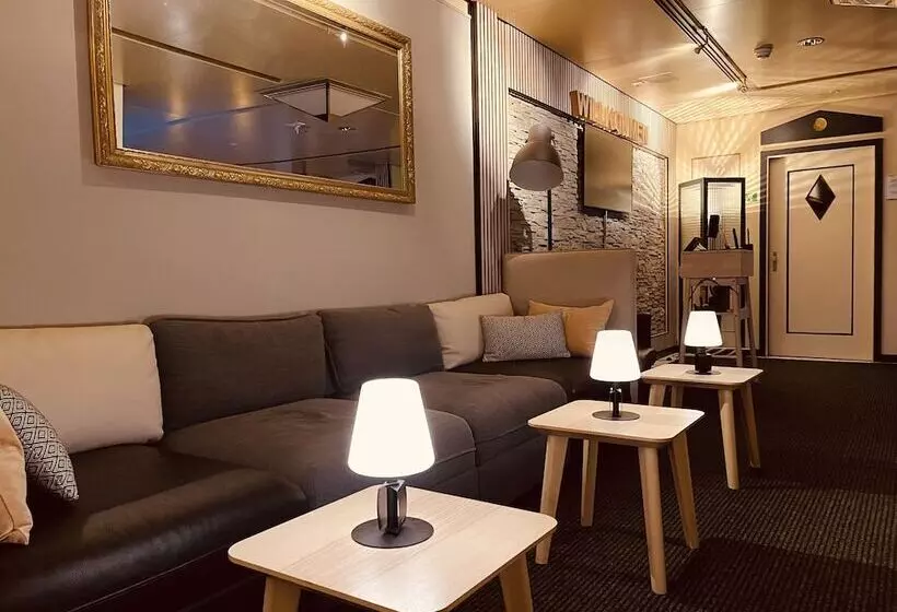 Seehotel Riviera At Lake Lucerne