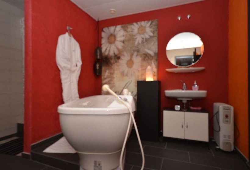 Seehotel Riviera At Lake Lucerne