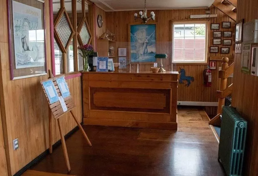 هتل Unicornio Azul