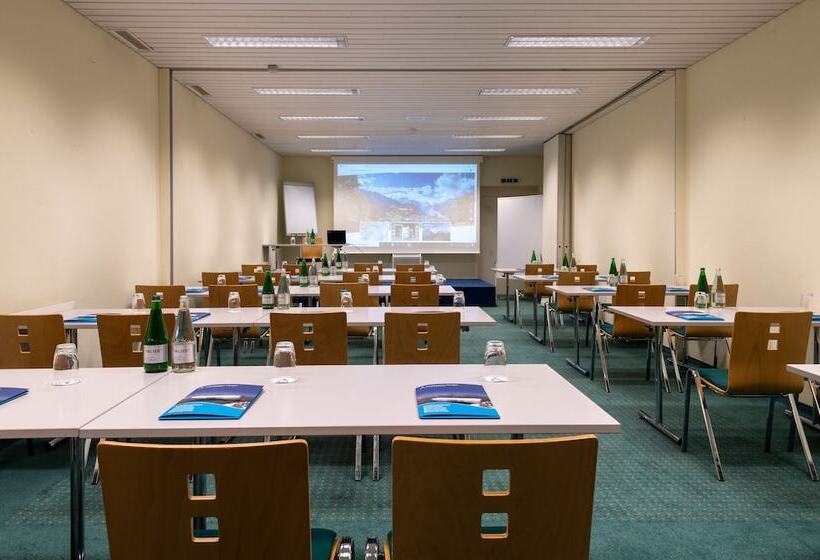 ホテル Victoria Lauberhorn Wengen