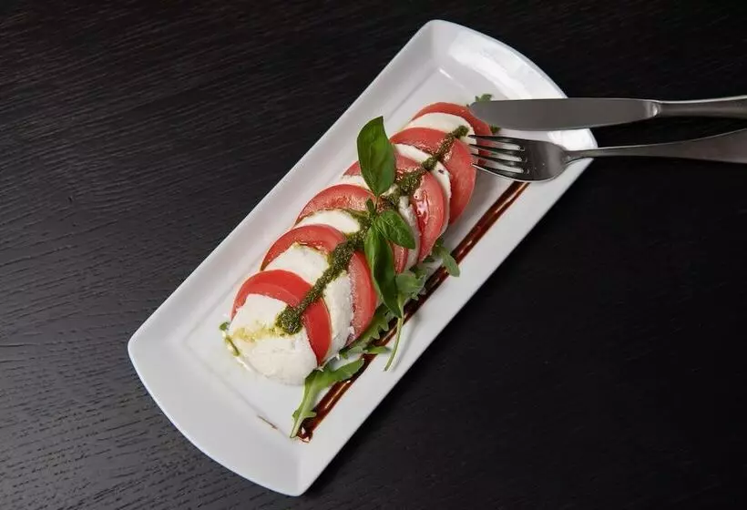 Отель Victoria Lauberhorn Wengen