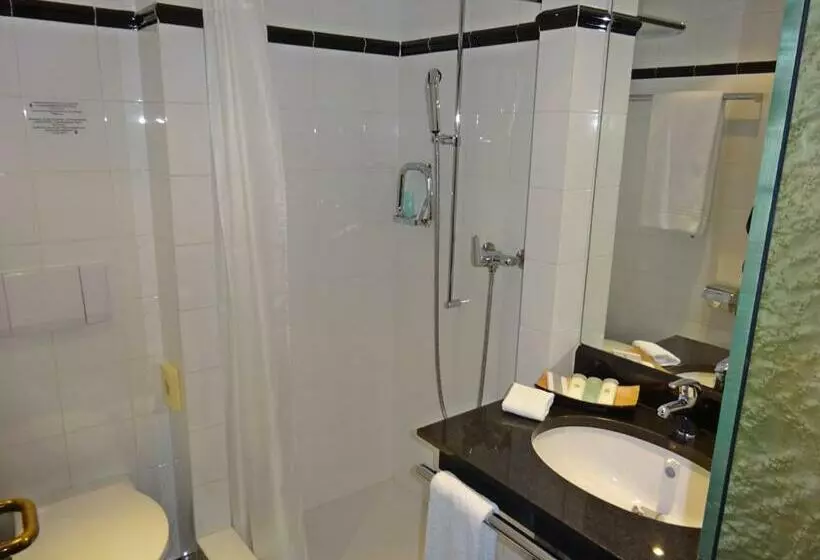 בית מלון כפרי Villa Garni Gardenia