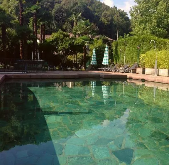 ホテル Villa Garni Gardenia