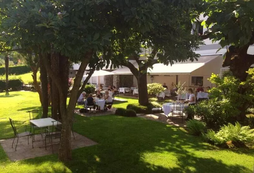 בית מלון כפרי Villa Garni Gardenia