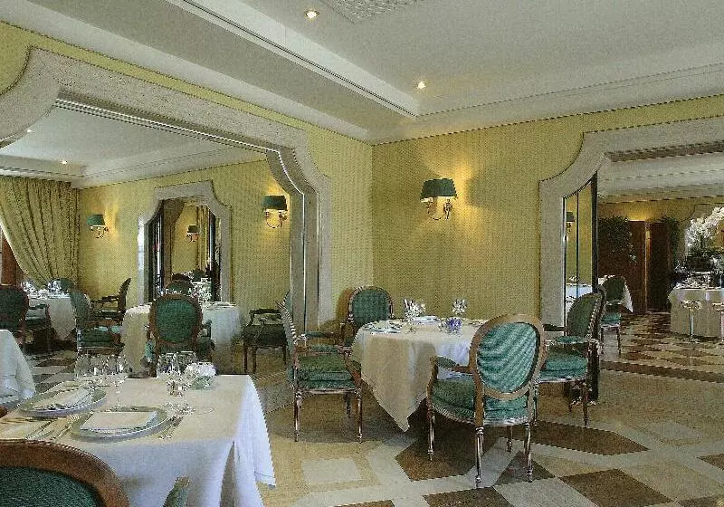 Szálloda Villa Principe Leopoldo