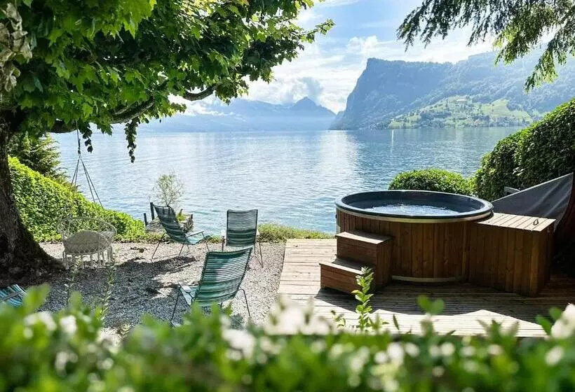 Seehotel Kastanienbaum