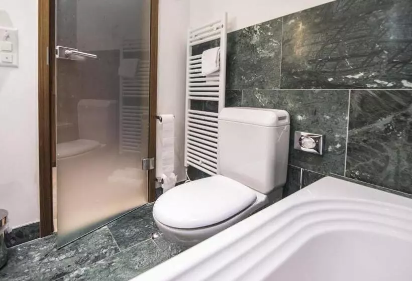 Waldhotel & Spa Davos   For Body & Soul