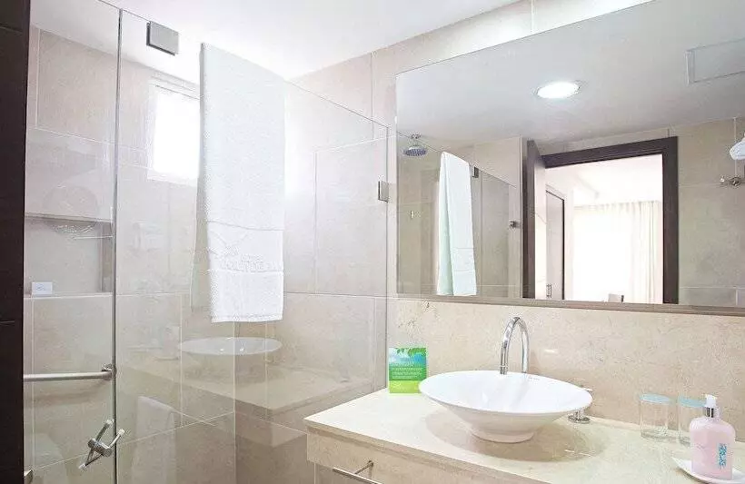 هتل Capilla Del Mar