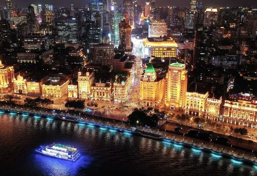 Fairmont Peace Hotel On The Bund