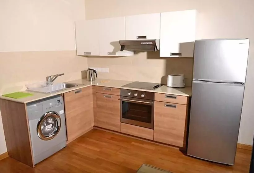 Les Palmiers Beach Boutique Hotel & Luxury Apartments