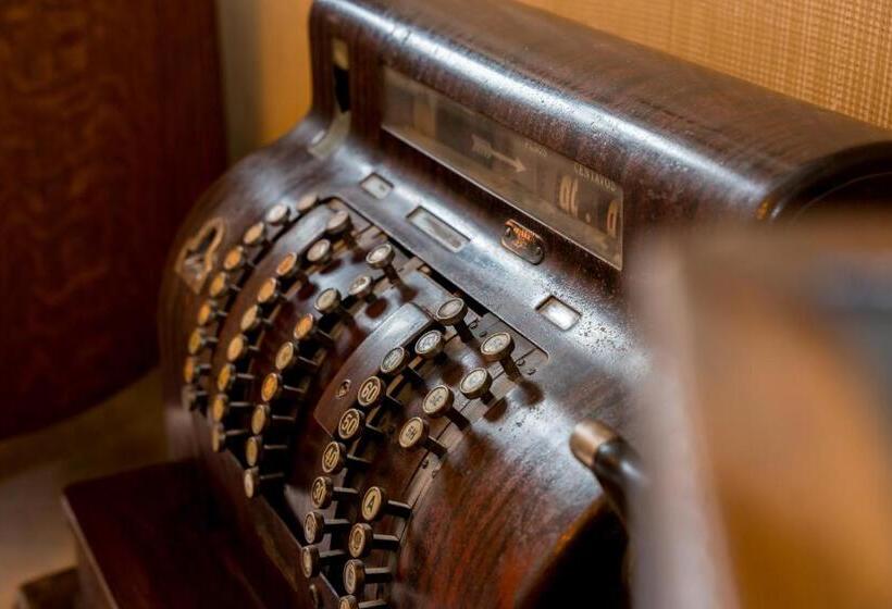 Отель Marcos Gamero