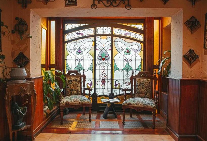 Отель Marcos Gamero