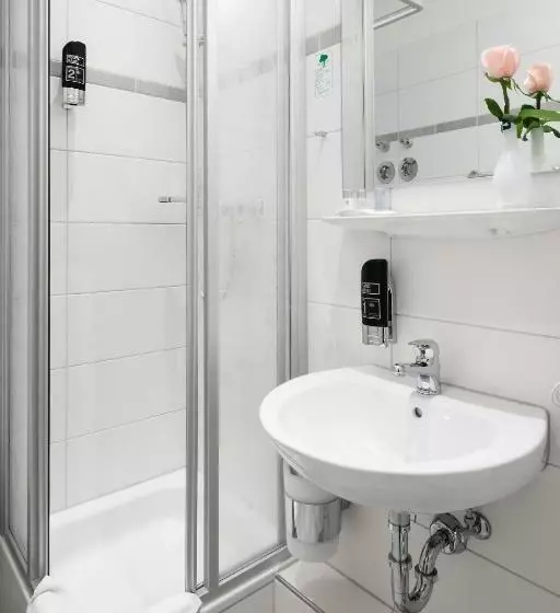 هتل Panorama Am Kurfürstendamm