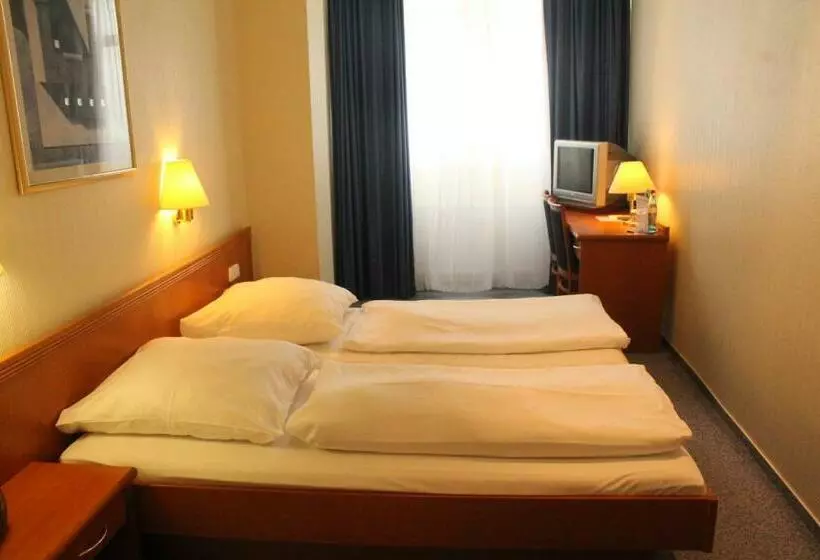 هتل Panorama Am Kurfürstendamm