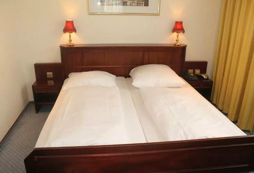 هتل Panorama Am Kurfürstendamm